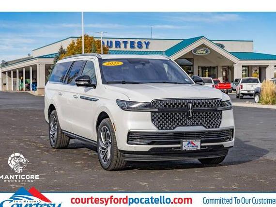 LINCOLN NAVIGATOR L 2025 5LMJJ3LG0SEL15598 image LINCOLN NAVIGATOR L 2025 5LMJJ3LG0SEL15598 image